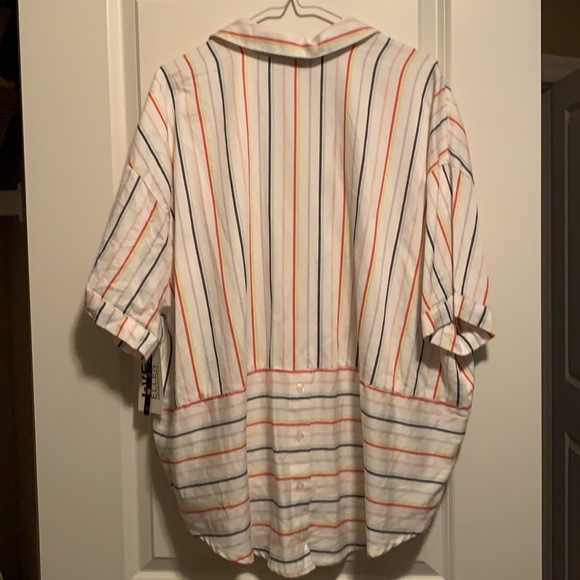 Ellen Degenres plus size popover shirt - Picture 3 of 3